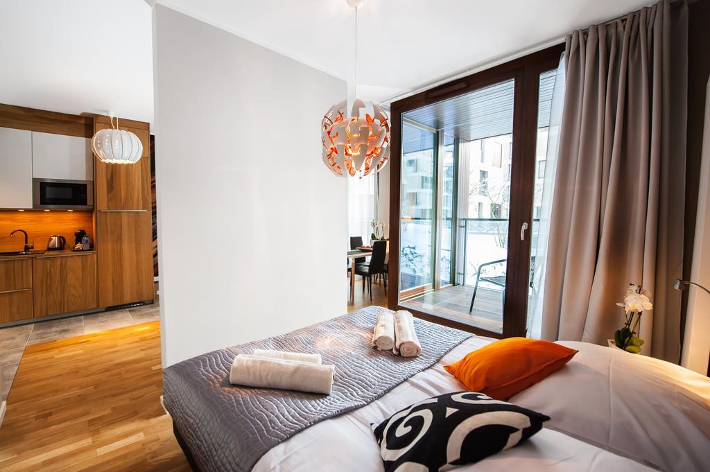 Prestige Apartments Wola Kolejowa Warschau Zimmer foto