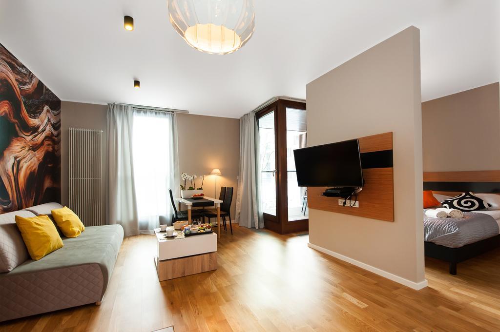 Prestige Apartments Wola Kolejowa Warschau Zimmer foto